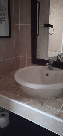 BALLITO BAY HOLIDAY APARTMENT - Lodge Reviews, Photos, Rate Comparison ...