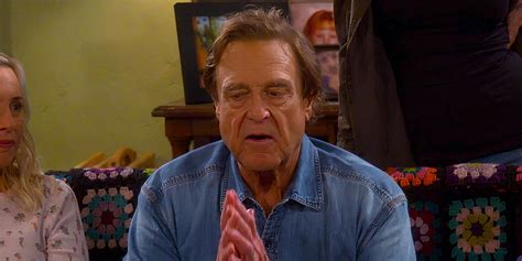 Walking Dead Repeats A Famous Trope From The Main Show's Pilot (For The ...