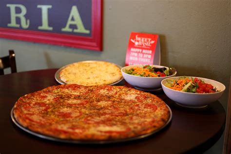 Sweet Basil Pizzeria | Walla Walla, WA