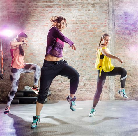 5 Dance Moves to Help You Shed Belly Fat - Women Fitness