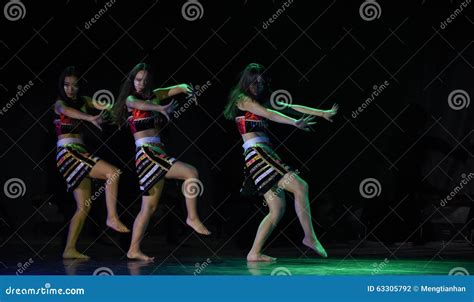 Primitive Tribe Dancing 的图像结果