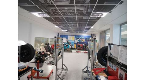 Engineering Training 的图像结果