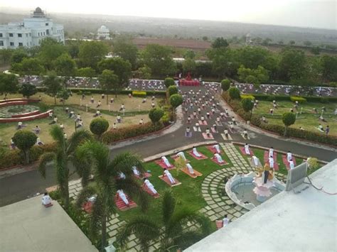 Sri Sathya Sai University for Human Excellence | Photo Gallery