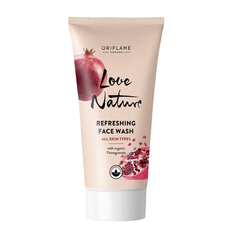 Refreshing Face Wash with Organic Pomegranate | Love Nature by Oriflame