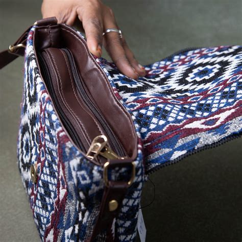 Regular Slings Blue with Maroon Colour Round Flap Design. – lakshya bags