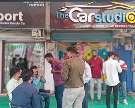 Uniko India manufactures HHO Carbon Clean Systems.