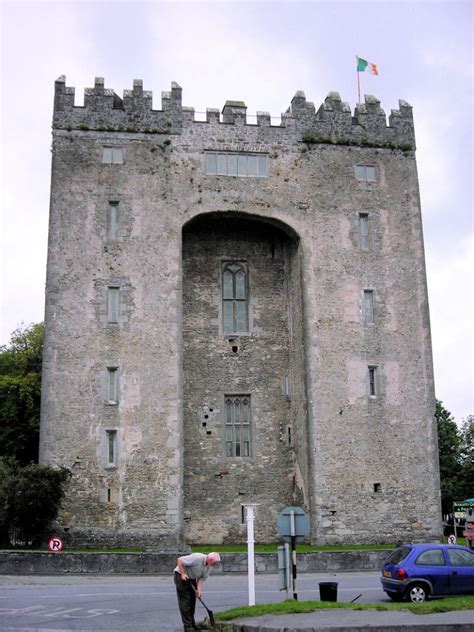 Bunratty Castle, shannon, Ireland - Top Attractions, Things to Do ...
