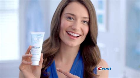 Rezultat imagine pentru Toothpaste Commercial