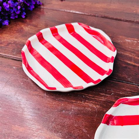 Red Stripe Ceramic Plate – CERAMICS AND HOME