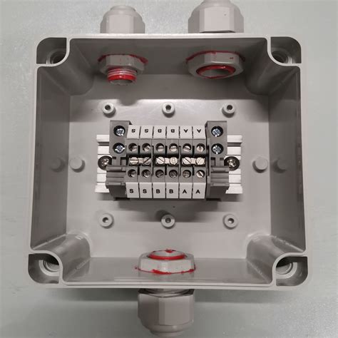 IP68 Upgraded Version Outdoor Waterproof Plastic Junction Box with ...