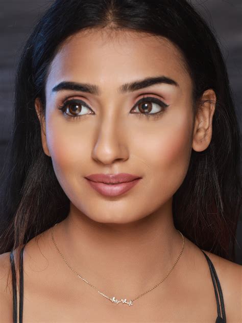 Sheer by Priyaasi Pretty Butterflies Gold-Plated Sterling Silver Neckl