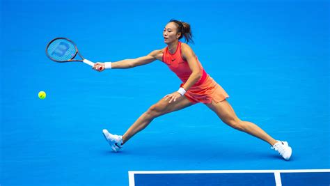 Tennis 郑钦文 的图像结果