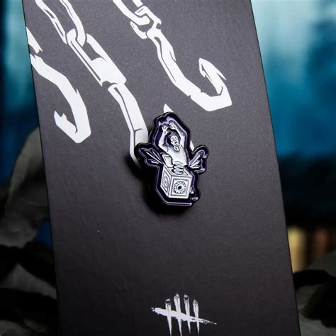 Pop Goes The Weasel Die Cut Pin Purple – Dead by Daylight EU