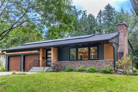 Contemporary Ranch House Remodel