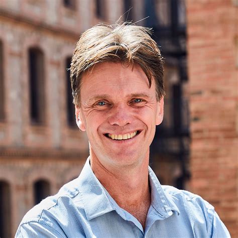 ICFO KNUST International School on the Frontiers of Light