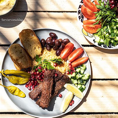 Redefine Meat Kebab, masa vegana de kebab cu aroma de miel, pentru auto ...