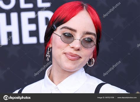Billie Eilish Wearing Thom Browne Oliver Peoples Glasses Arrives 29Th ...