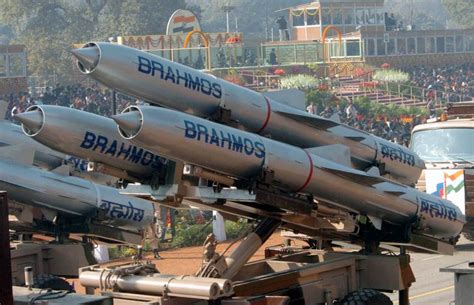 有点宝贝到处推销，印度人想把布拉莫斯导弹卖给菲律宾_凤凰网