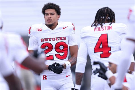 Rutgers vs. Oregon game time, prediction, TV channel