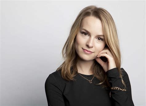 Bridgit Mendler Library 的图像结果