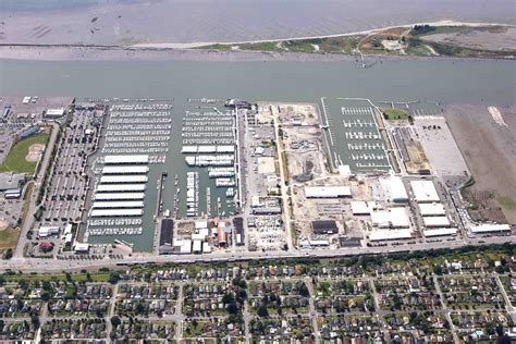 Port Everett Marina