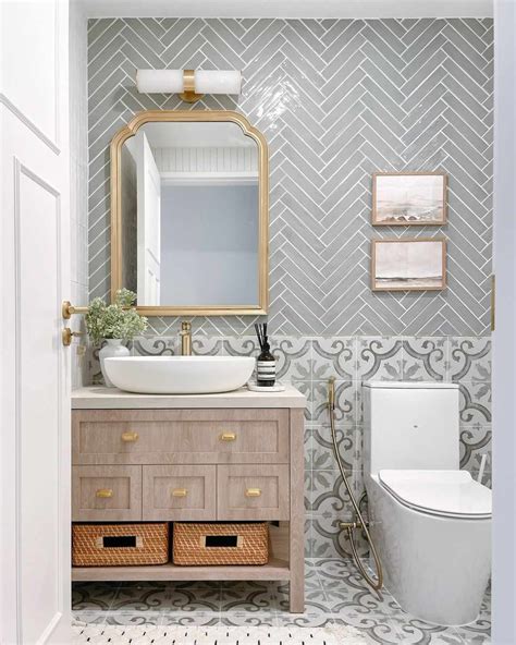 20 Brilliant Bathroom Cabinet Organizing Ideas
