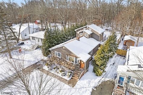 310 Passaic Ave, Stirling, NJ 07980 | Homes.com