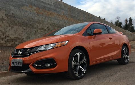 Usados: Honda Civic Si 2.4 (2015), o japonês voador