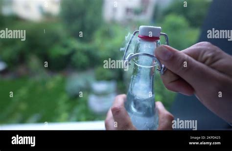 Exploding Pint Glass 的图像结果