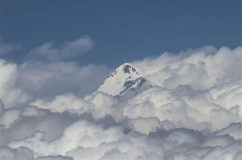 Nepali guide dies on Himalayan peak as climbing season begins