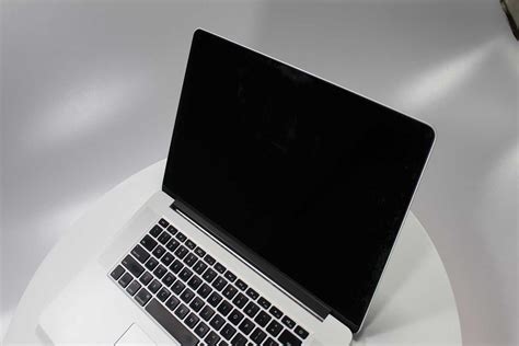 2014 Apple MacBook Pro Core i7 2.5GHz 15"