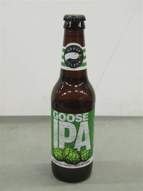 Box of 12x 355ml Bottles of Goose island Goose IPA, 5.9% alc, 2.1 units ...