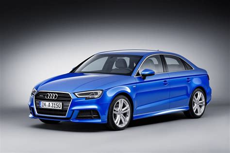 The Motoring World: FLEET WORLD - Audi takes two awards for the A3 and ...