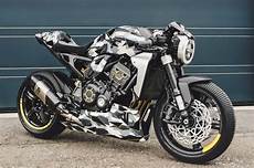 Honda Cb1000r Neo Cafe Racer by Honda Cb1000r Neo Cafe Racer Pakai Baju Kamuflase Jadi Honda Cb1000r Neo Cafe Racer