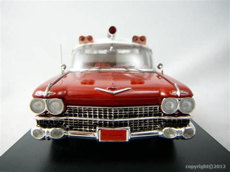 Miniature Cadillac SS Superior 1959 Ambulance Neo