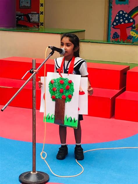 K2 ENGLISH RHYME RECITATION - Kothari International School