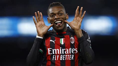 Tottenham Hotspur make Rafael Leao 'absolute priority' as they ready £ ...