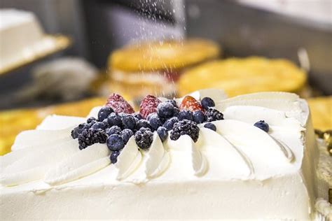 PORTO'S BAKERY AND CAFE, Burbank - Menu, Prices & Restaurant Reviews ...