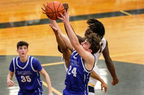 Boys Basketball: Holmdel defeats Franklin on February 10, 2022 - nj.com