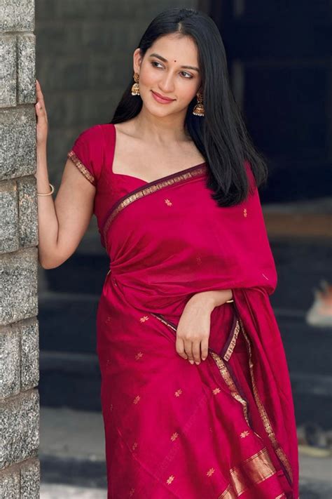 Dulcet Dark Pink Cotton Silk Saree With Scrupulous Blouse Piece – SilkFolks