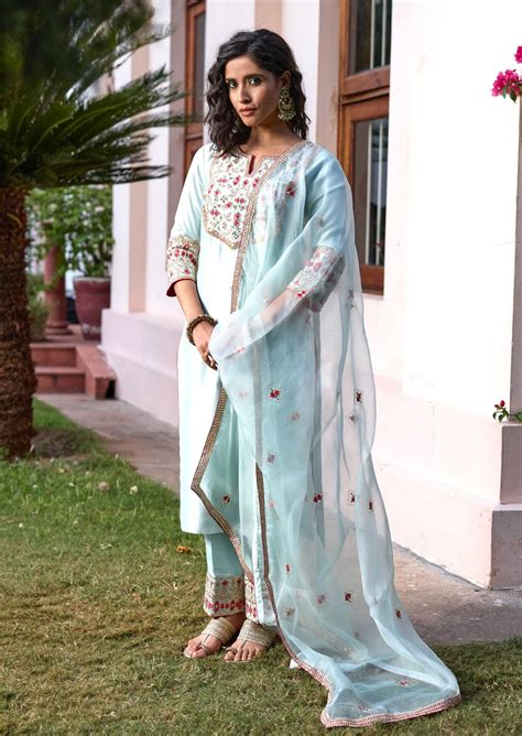 Mastani Pastel Blue Nakshi Kurta Set – bbaawri