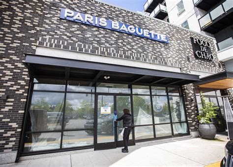 Cafe latte and pastries, anyone? Paris Baguette opens in Lynnwood ...