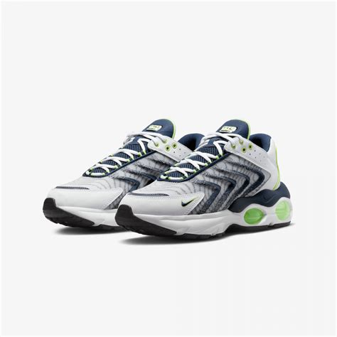 Buy White Nike Air Max TW Shoes for Men Online | Superkicks