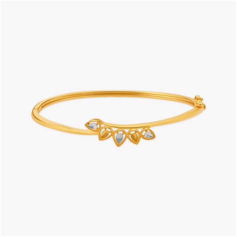 Epitome of Elegance Bangle