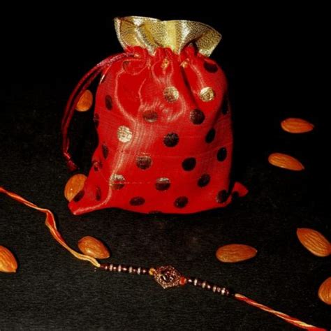 Rakshabandhan Chocolate Gift Box in Bhopal | Rakhi Gifts by Choco-n-Nuts