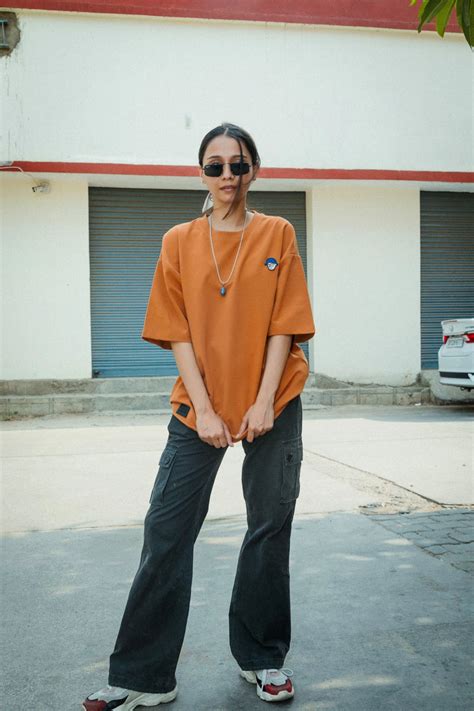 Women Oversized Cotton T-Shirt with Full Back Graphic Print – JAVINISHKA