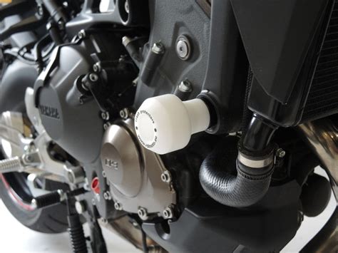 Yamaha MT-09 Tracer/GT 2014-2020 RD Moto Crash Frame Sliders Protector ...
