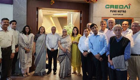 क्रेडाई पुणे मेट्रोच्या सभागृहाचे ‘रामकुमार राठी सभागृह’ असे नामकरण ...