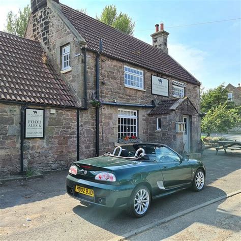 PACK HORSE INN (Ellingham) - Inn Reviews, Photos, Rate Comparison ...