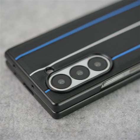 Samsung Galaxy Z Fold 7 BMW Blue White Line Design Case Cover – FRATO